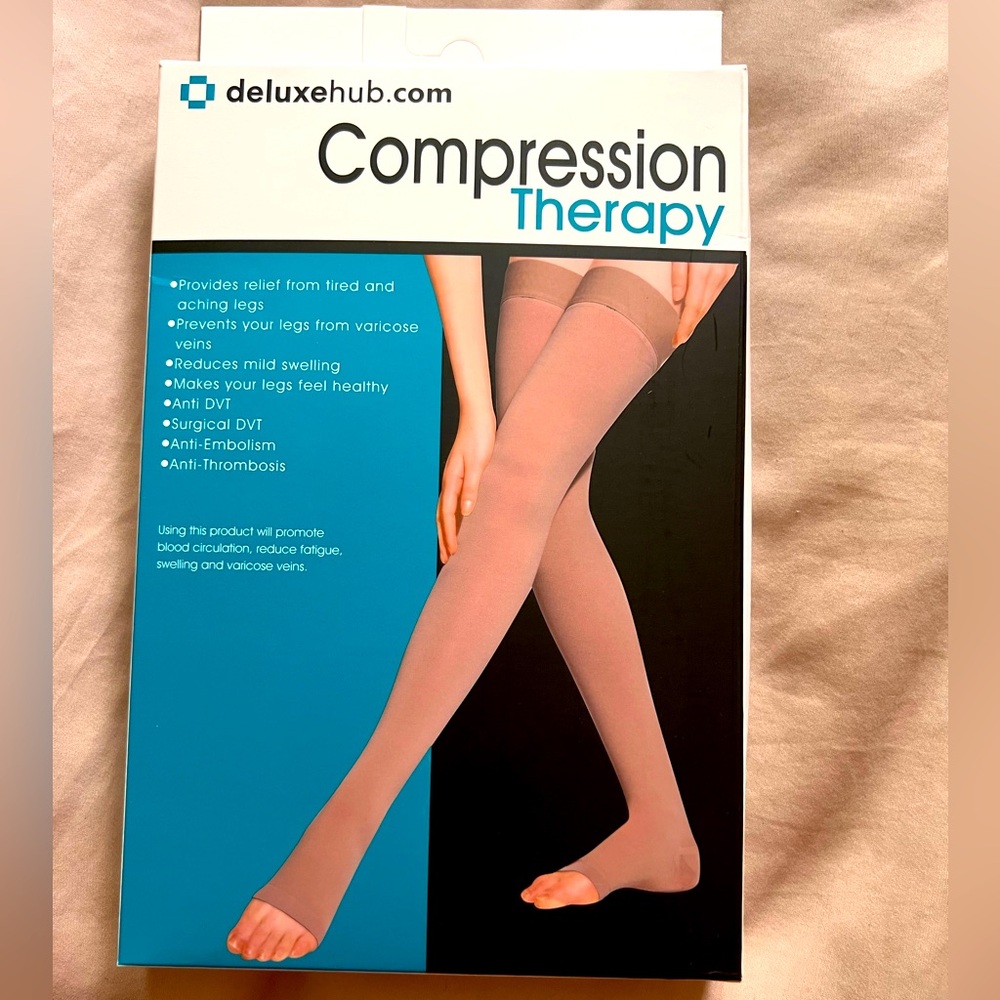 Compression therapy stockings thigh high
